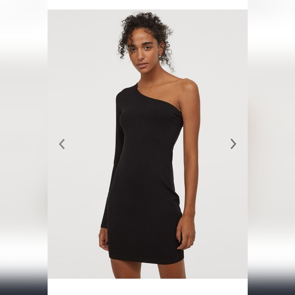 H&M Dresses & Skirts - H&M bodycon